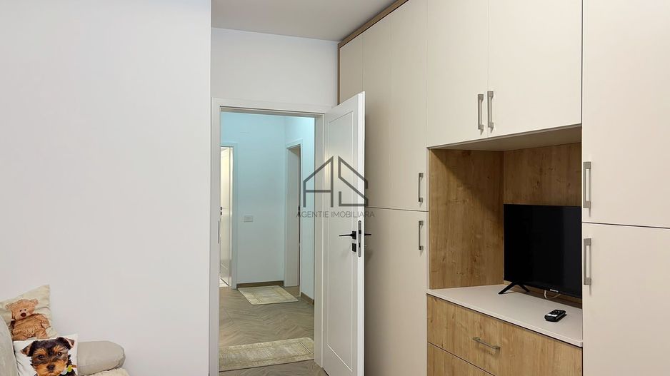 De închiriat | 3 camere | 2 bai | Prima inchiriere | Vladimirescu - Poză 7