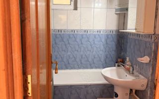 Apartament decomandat, 2 camere, etaj 6/8 – Micro 21, - Poză 2
