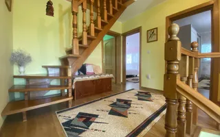 Oaza de liniste si verdeata! Vanzare casa cu 5 camere in Pucioasa - Poză 26