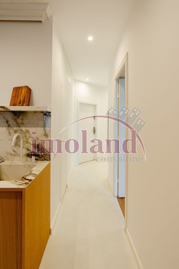Apartament cu 2 dormitoare si birou - Carol I - Poză 8