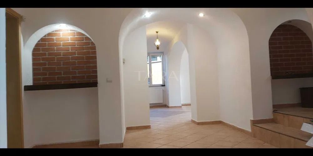 Apartament de vanzare cu 3 camere in Gruia - Poză 4