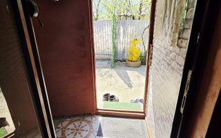 Casă 4 camere, 685 mp teren, renovată 2011 – Mănești, Zalhanaua - Poză 45