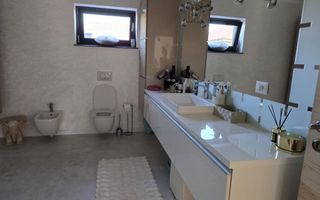 🏡✨ CASĂ PREMIUM  ȘENDRENI – 305 MP LOCUIBILI, TEREN 1.000 mp - Poză 4