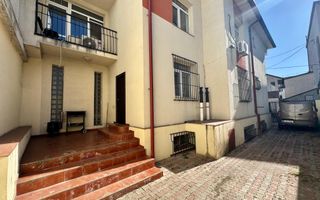 OPORTUNITATE - vila-curte individuala-garaj la Domenii-Popisteanu - Poză 1