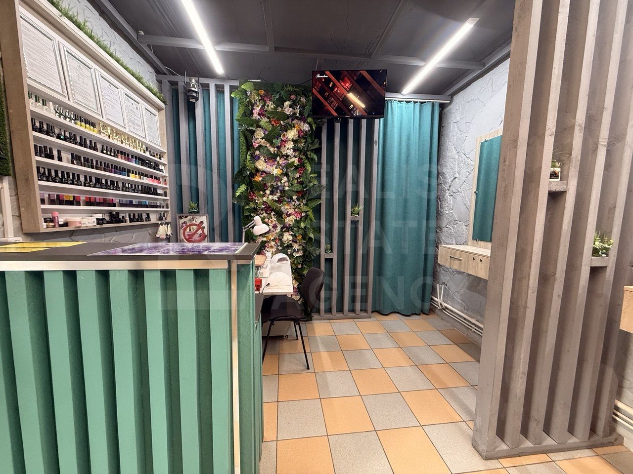 Chirie, spațiu comercial 33 mp, str. Ciprian Porumbescu, Bălți - Poză 4