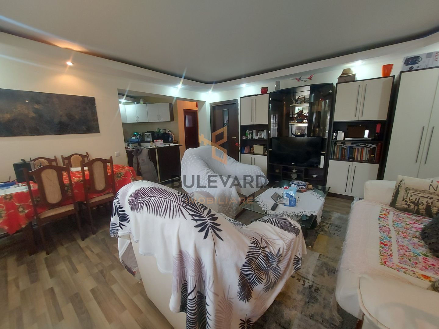 Apartament cu 2 camere in zona strazii Eugen Ionesco! - Poză 1