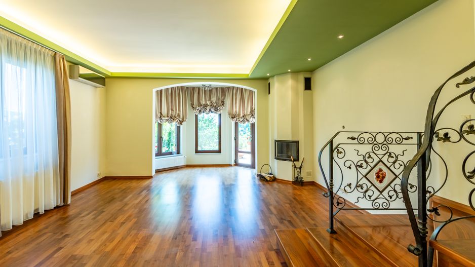 Vila premium de vanzare Balotesti/ piscina/ ponton/ deschidere la lac - Poză 8