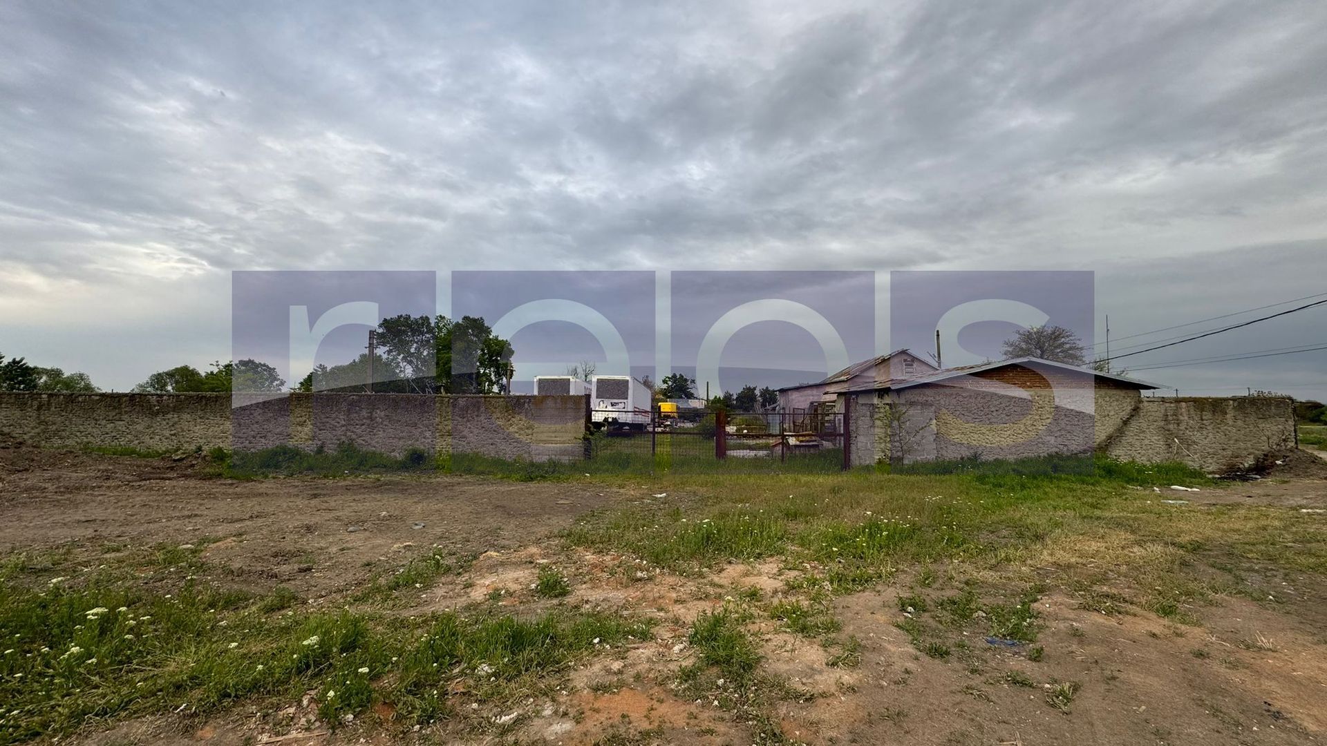 VANZARE TEREN 16.000 MP | 2 LOTURI | CONSTRUCTII EXISTENTE | ROSIORI DE VEDE - Poză 3