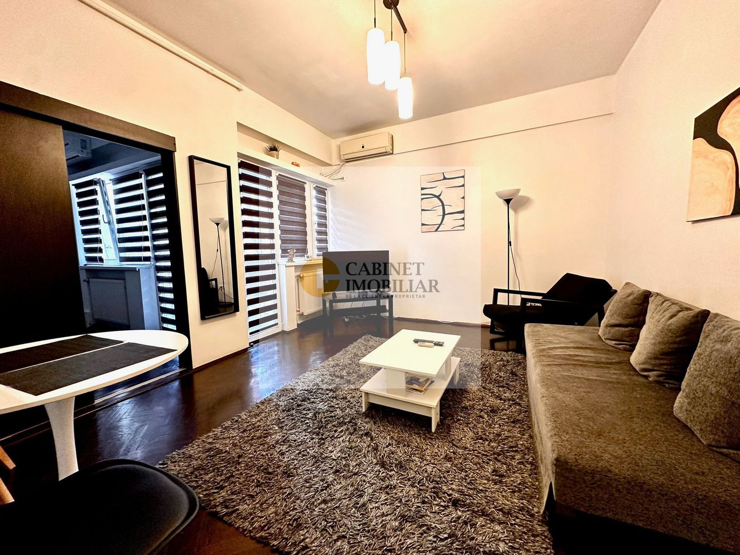 2 Camere | Etaj Intermediar | Ultracentral - Magheru | Airbnb - Poză 3