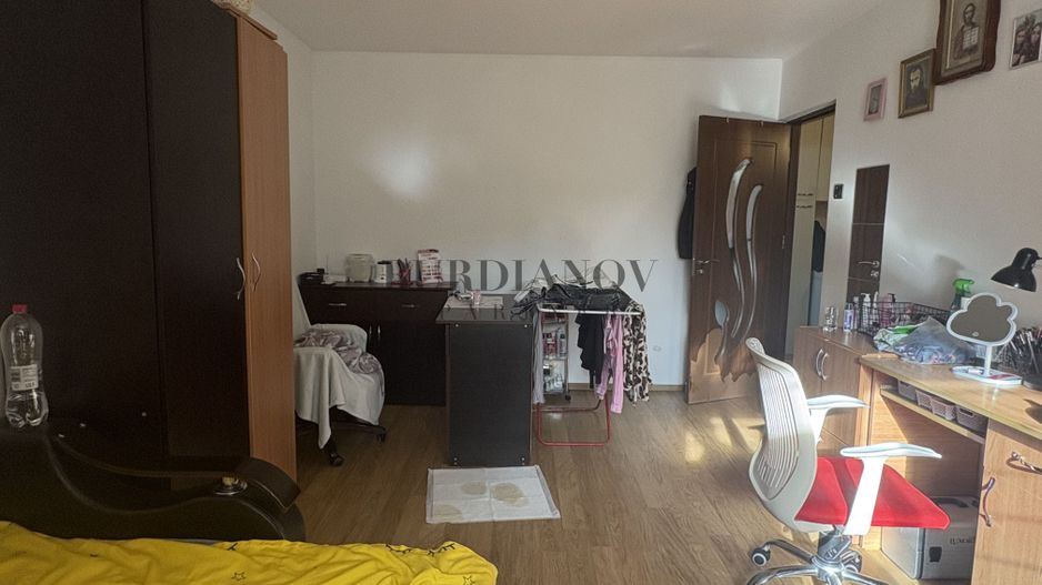Apartament cu 3 camere de vânzare Dristor / Fizicienilor - Poză 7