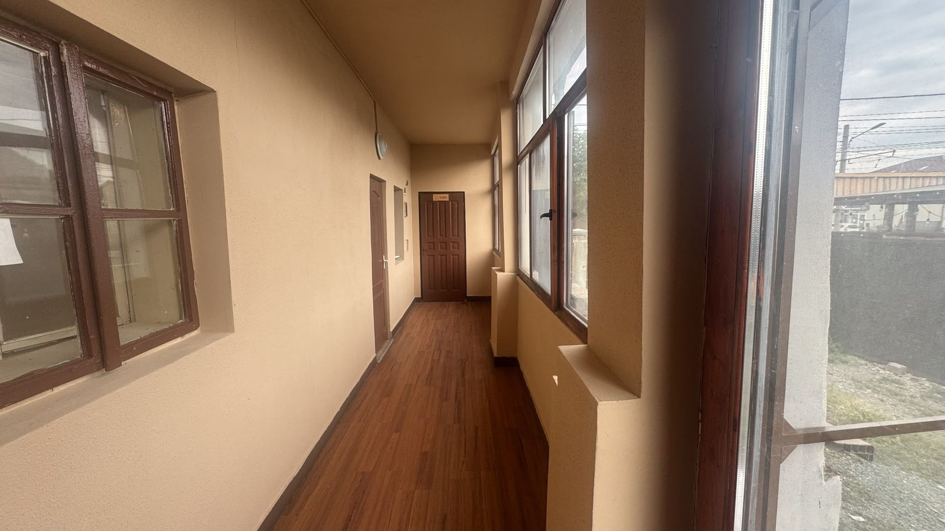 Casa de inchiriat 15 locuri cazare angajati, muncitori Micalaca Arad - Poză 13
