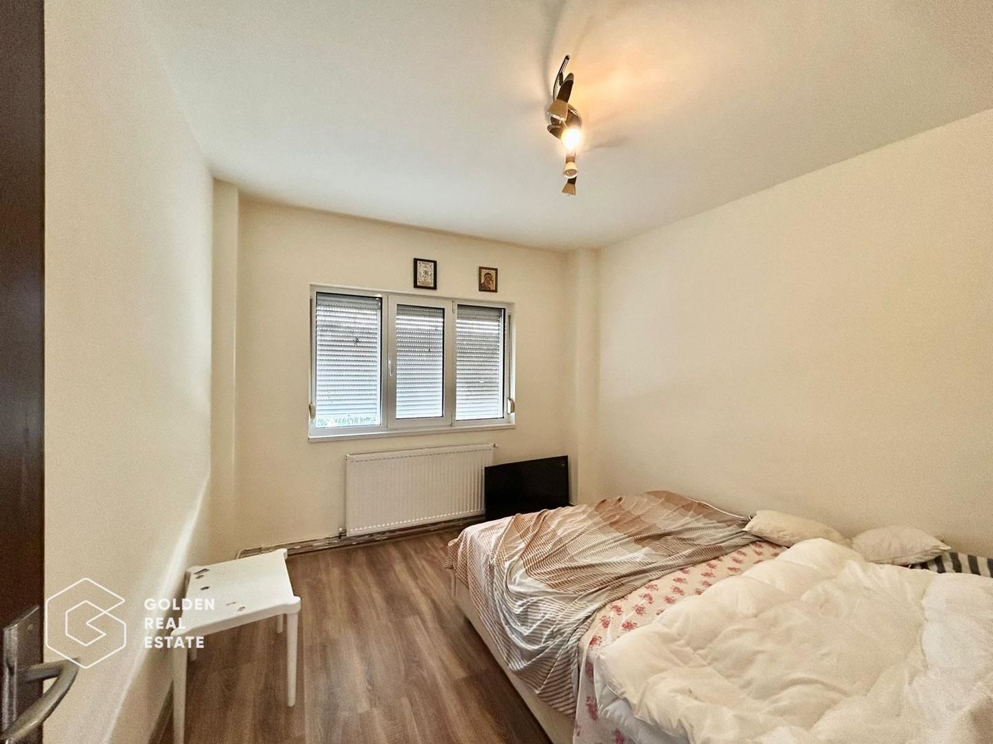 Apartament 3 camere, decomandat, zona Micalaca - Poză 5