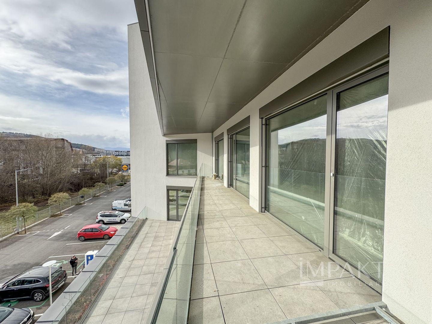 Spatiu de Birouri zona Vivo, 304 m2, terasa 35 m2 - Poză 6
