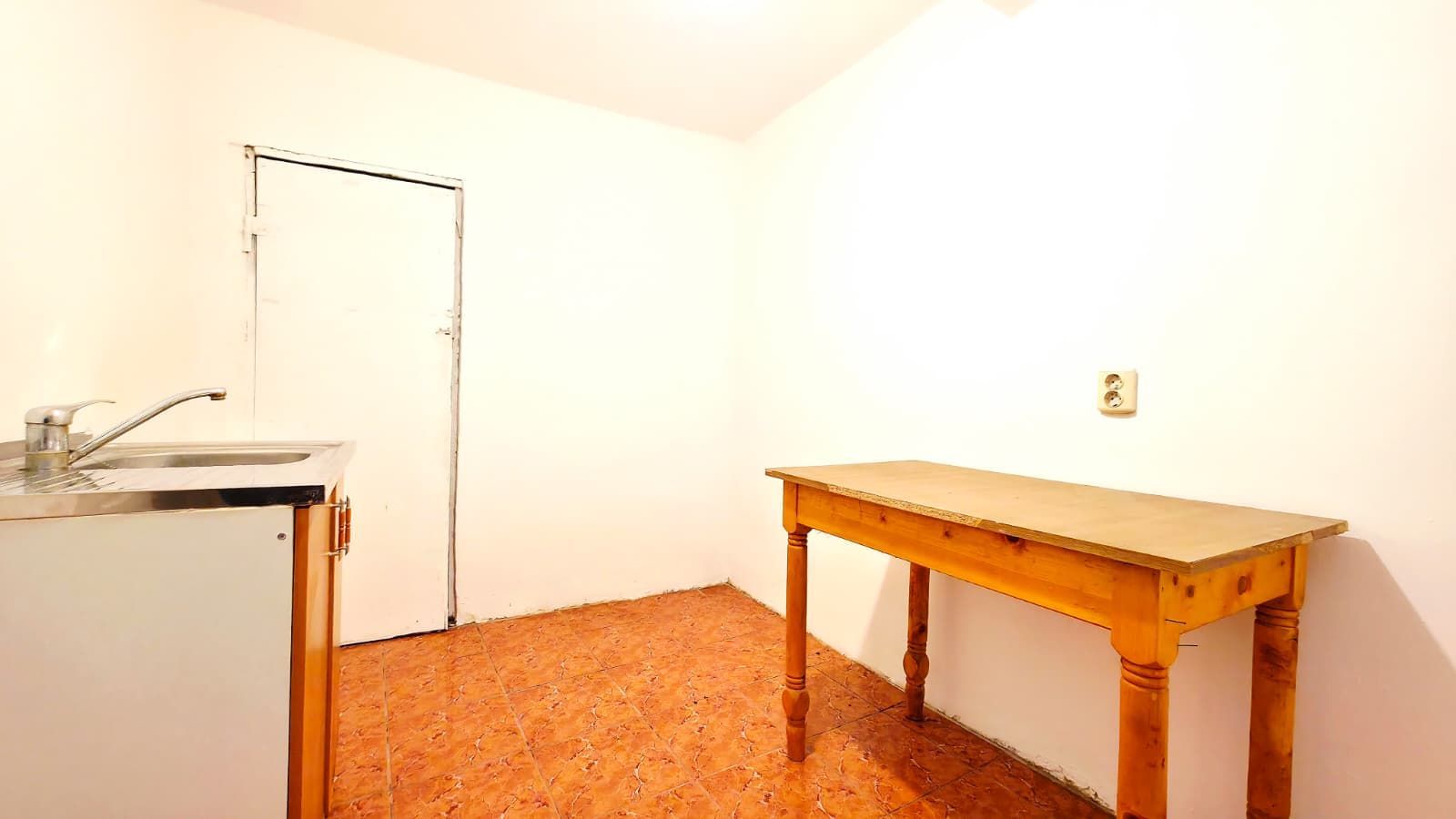 Oportunitate Unică: Casă cu 4 Camere, Curte Generoasă și Îmbunătățiri - Poză 13