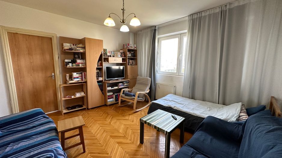 APARTAMENT 2 CAMERE 1 MAI -  DOMENII - Poză 1