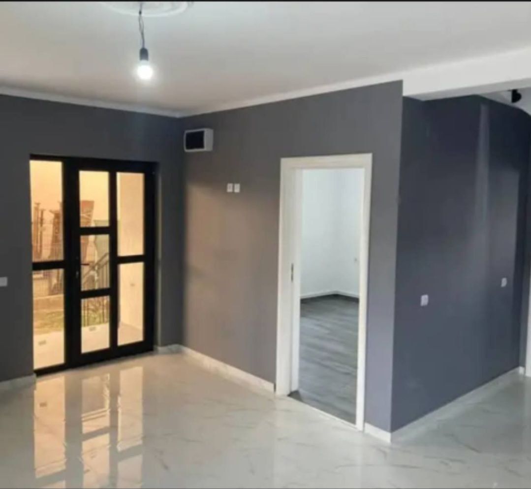 De vânzare – Casă nouă 4 camere în Năvodari, zona Kaufland - Poză 2