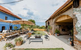 Casa traditionala frumos amenajata - Pensiune - Colun - Sibiu - Poză 1