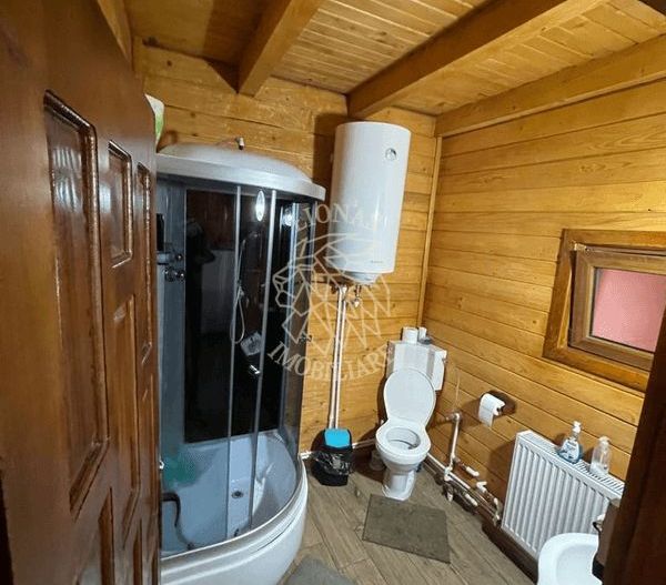 Cabana lemn P+M, 90 mp util, 1.8 ari teren, ideal turism, Figa - Poză 3