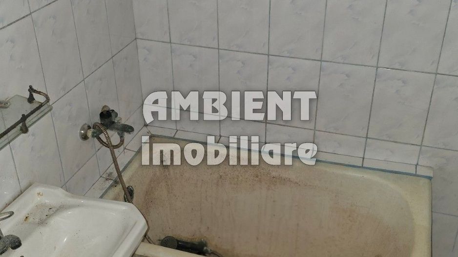Apartament cu 3 camere, etaj 4, zona Piata VIDIN; - Poză 6