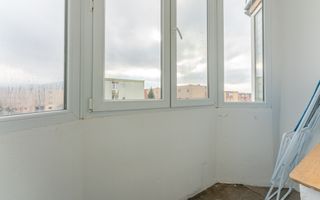 Garsoniera mobilata cu loc de parcare - Poză 10