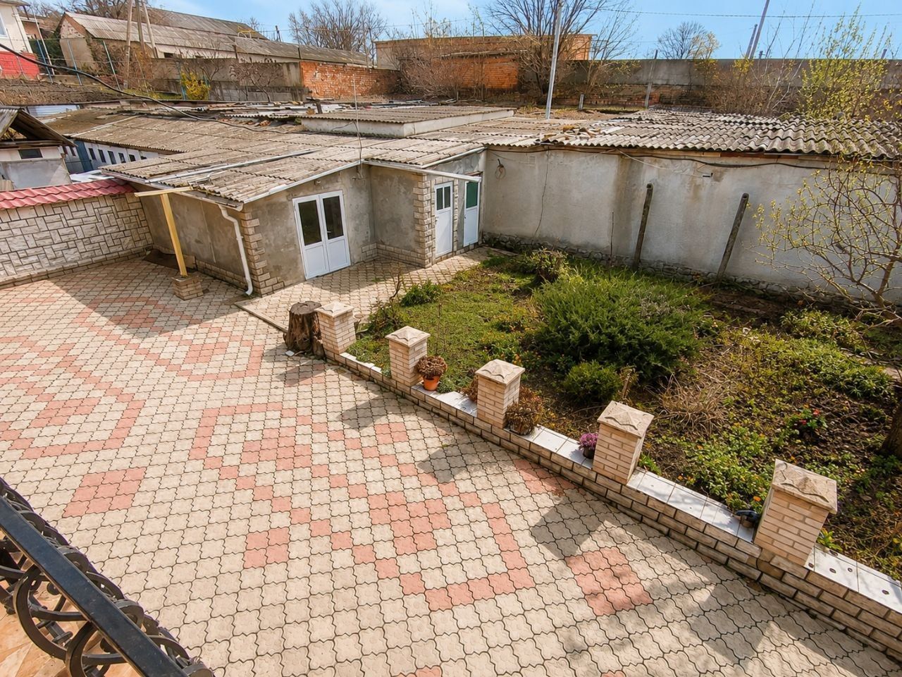 Casă 210 m² cu 5 dormitoare și teren 10 ari – Euroreparație | Drochia, str. Grigore Ureche - Poză 17