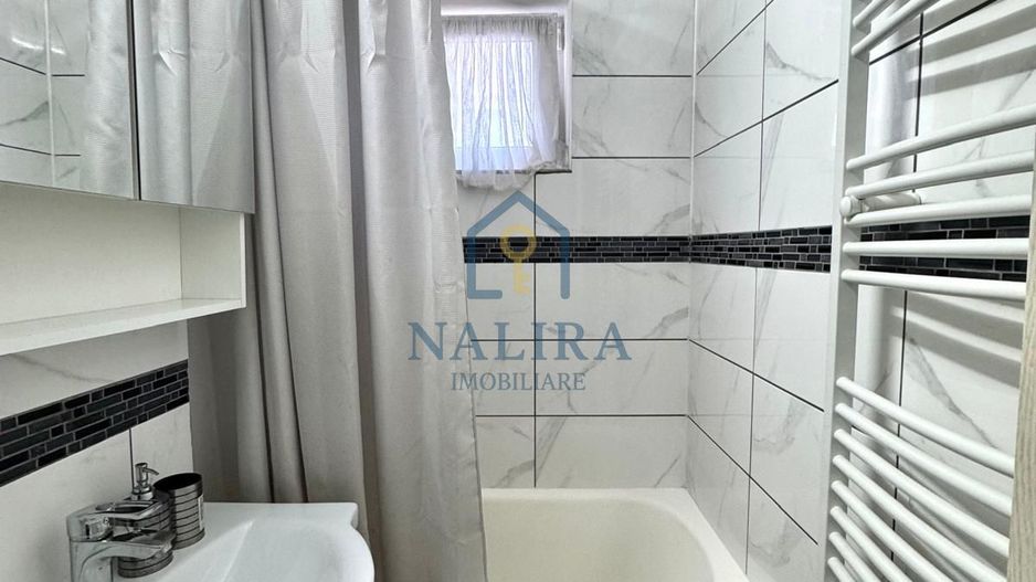 Apartament 3 camere de vanzare - Traian - Etaj intermediar - Poză 6