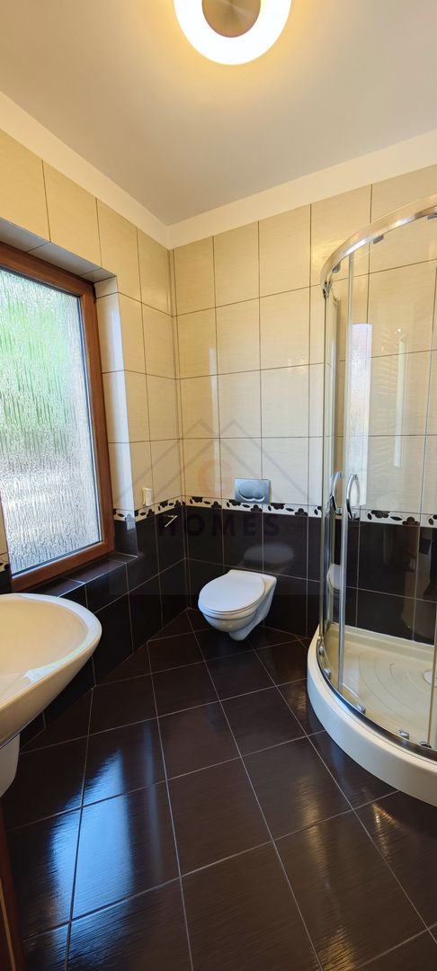 Casa spatioasa. Pretabil si pt. clinica, invatamant, camin varstnici. - Poză 26