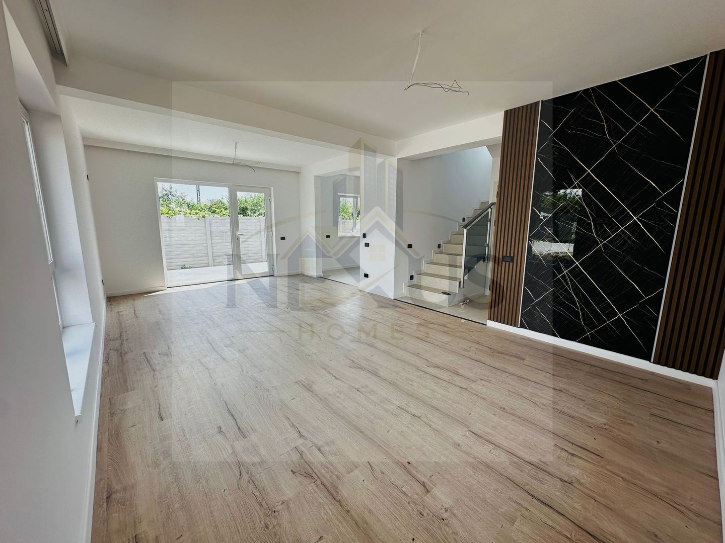 Comuna Berceni | 100m Bd. 1 Mai-Vila individuala | Strada asfaltata - Poză 11