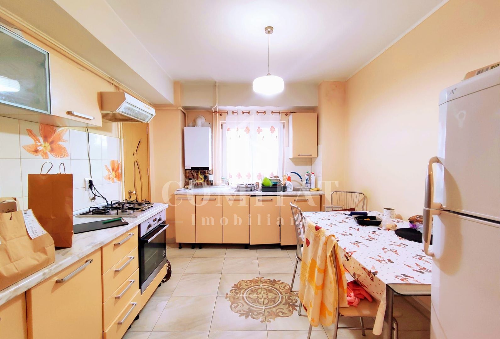 Apartament primitor cu 3 camere decomandate aproape de inima Clujului - Poză 6
