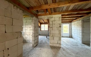 Casă 320 mp utili + 1143 mp teren, la roșu, Gura Humorului - Poză 9