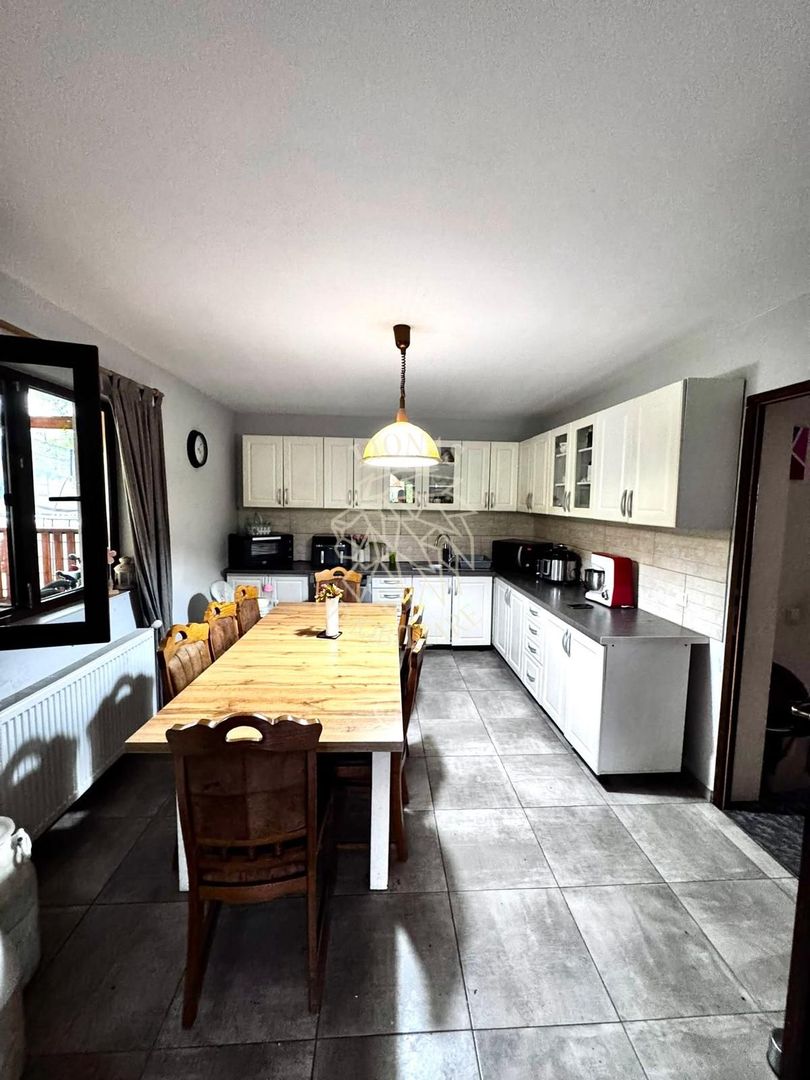 Casa/Cabana 4 camere 212 mp con.-teren 1092 mp-tereasa 20 mp-Figa - Poză 1