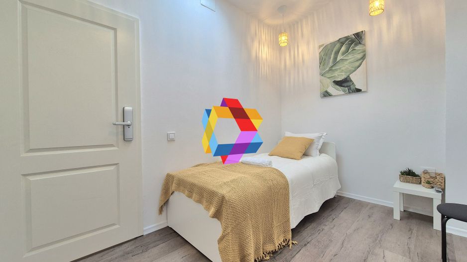 Casa de închiriat pentru regim hotelier sau Birouri -225 mp - Poză 25