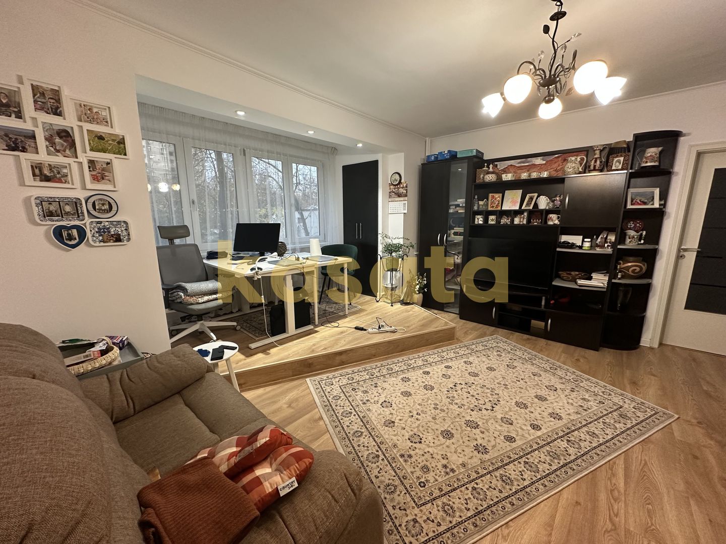 3 Camere De Vanzare | Drumul Taberei | Etaj 1/10 | Metrou la 2 minute - Poză 1