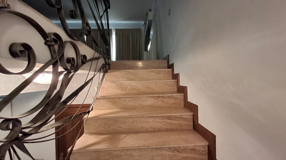 Casa individuala de vanzare, 4 camere, Sibiu, Calea Poplacii - Poză 8