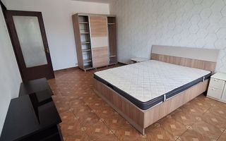 Garsoniera decomandata etaj 1- 6 minute Metrou Piata Sudului - Poză 1