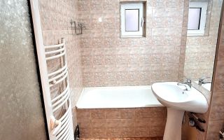 De inchiriat apartament  renovat cu 3 camereTiglina 3, 500 E - Poză 9