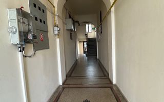 Apartament  4 camere în clădire istorica transformat în SAD - Poză 21