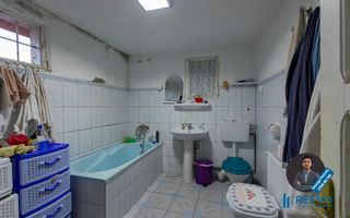 Casă + Spațiu Comercial de vânzare, Șerbanești, Bacău - Poză 30