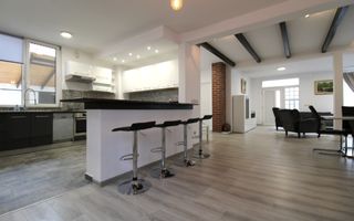 Casa individuala, zona Brytim, 4 camere + 2 bai, centrala proprie. - Poză 9