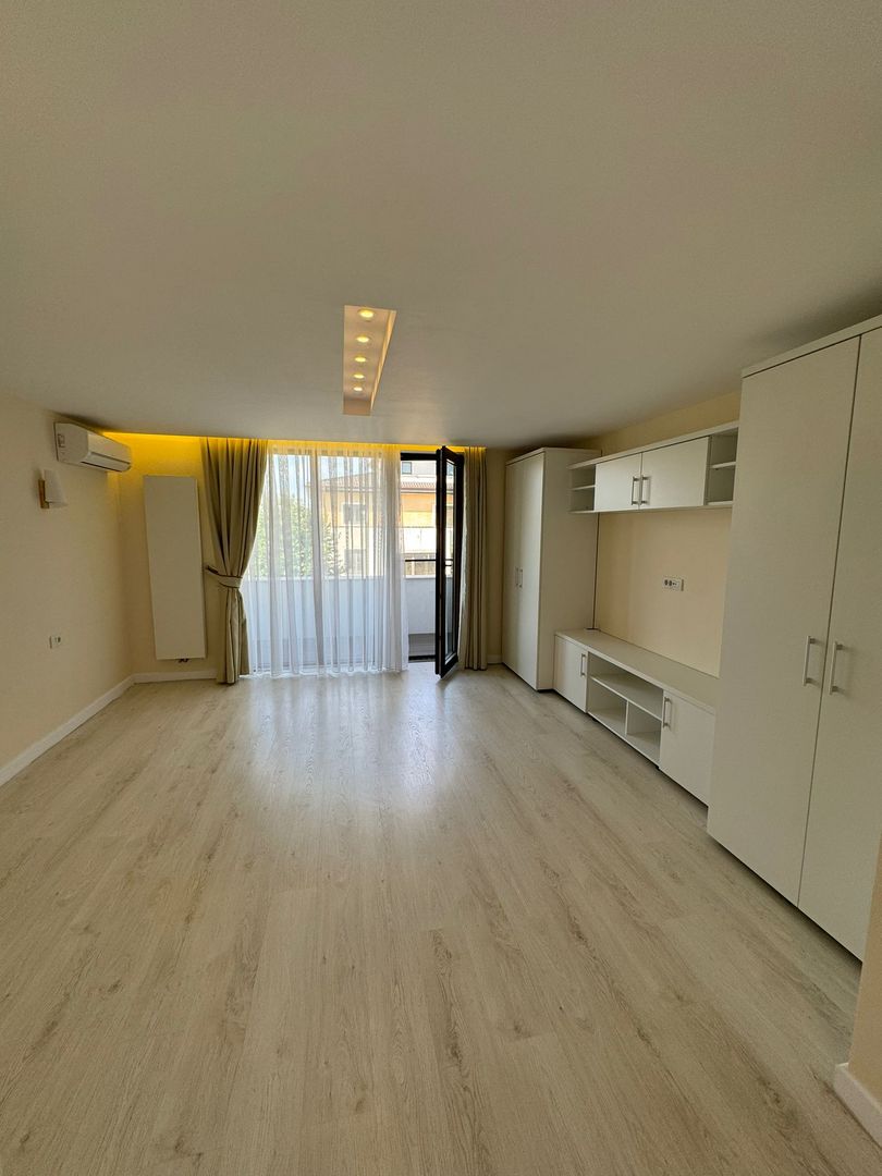 Oxford Gardens | Vila | LUX | 5 camere | Curte | - Poză 14