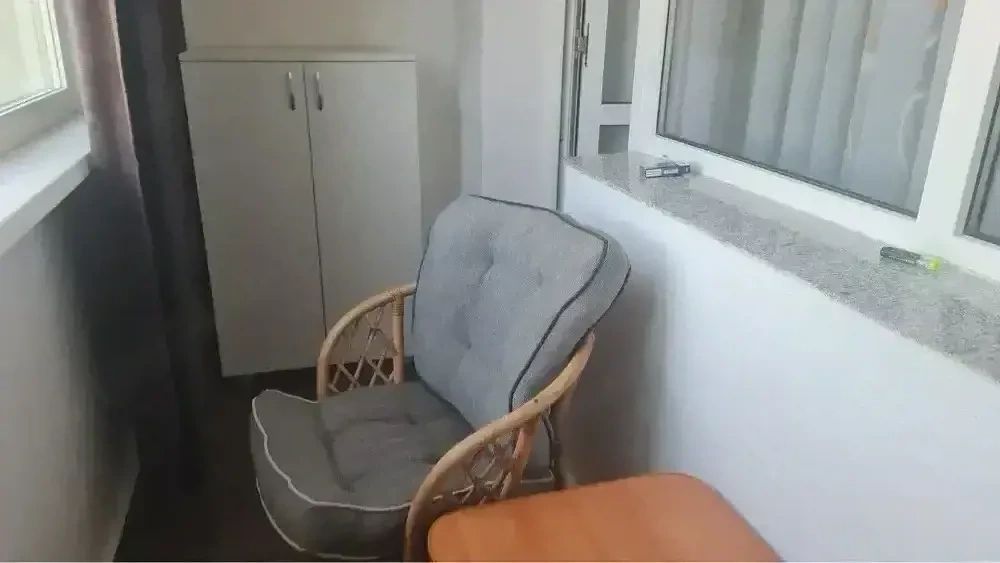 De inchiriat apartament 1 camera, etaj 7/7,  Tiglina, 300 euro - Poză 3