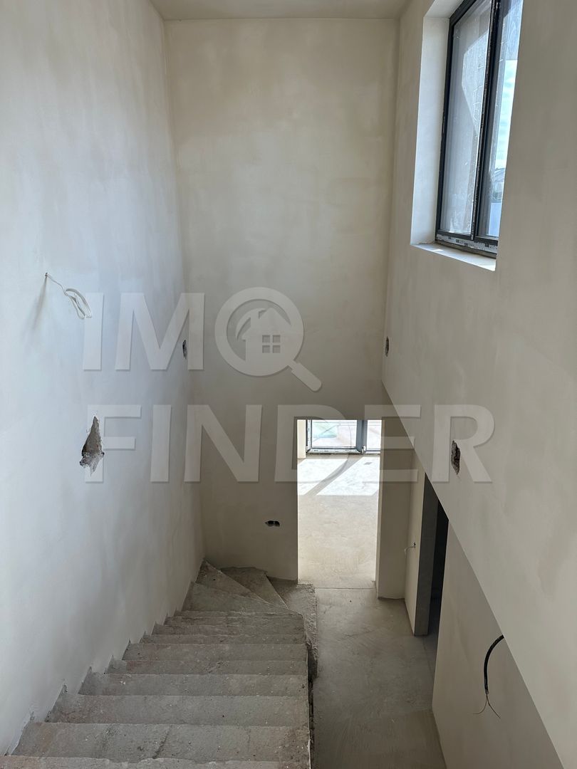 Casă în Florești, zona Vivo: 189 mp utili,  116 mp pe terase - Poză 27