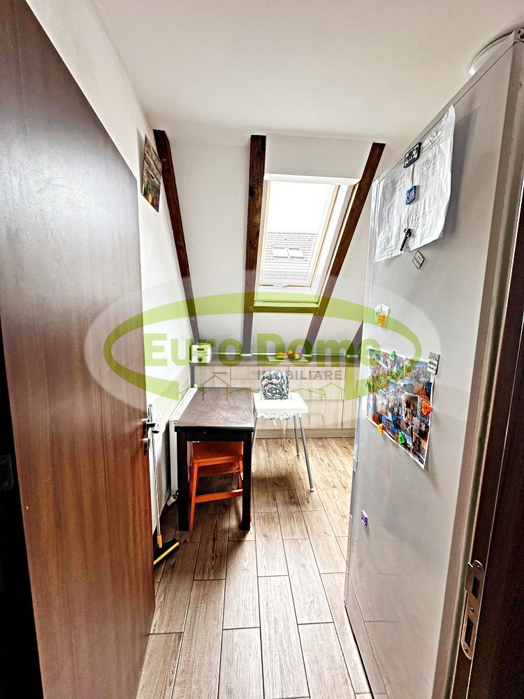 Apartament cu 3 camere 84mp utili in bloc vila -Tractoru - Poză 13