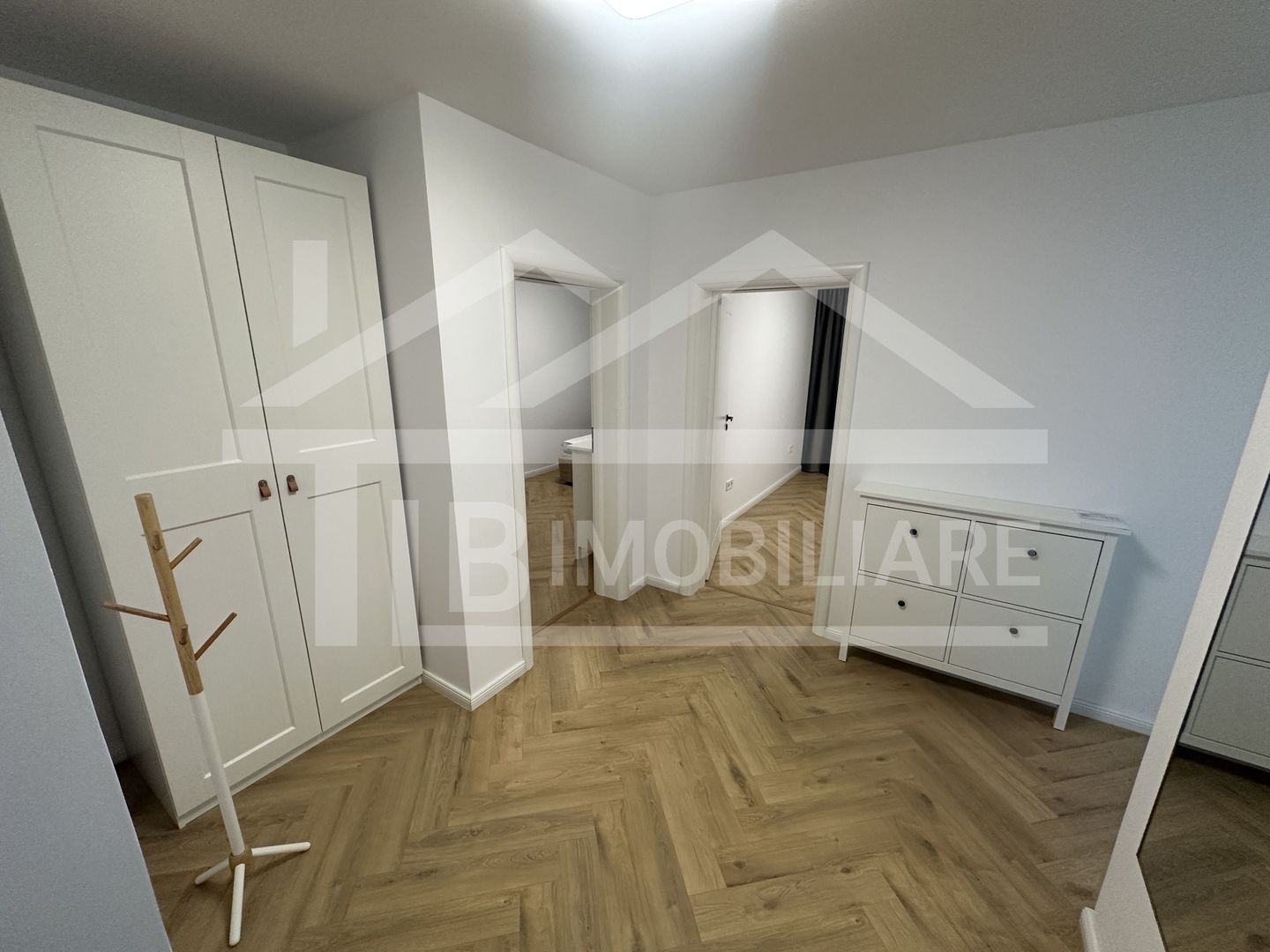 Apartament cu 3 camere, 72mp, parcare, Zona Green Residence - Poză 6