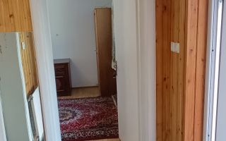 Apartament de închiriat la curte comună chiar în Complexul Studențesc - Poză 9