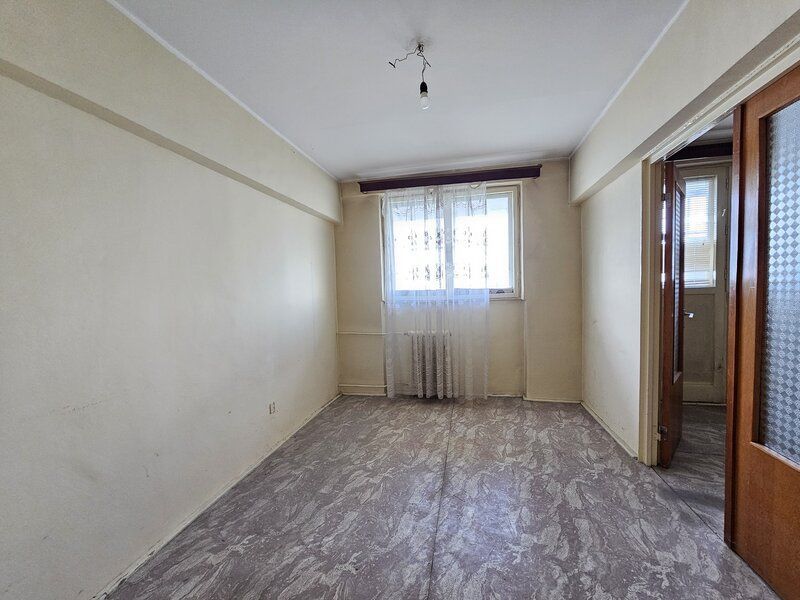 SUPER PRET! APARTAMENT  3 CAMERE DECOMANDAT METROU VALEA IALOMITEI - Poză 4