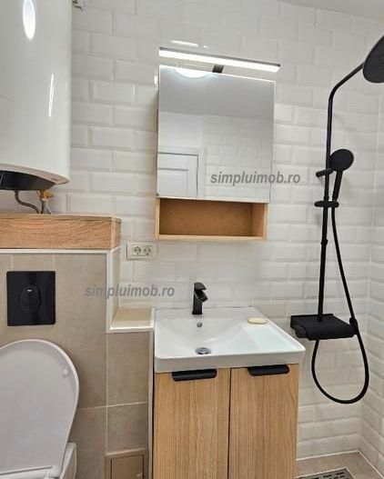 Decomandat 2 Camere Renovat Loc de Parcare Aparatorii Patriei - Poză 10