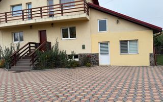 Casa/Villa 8 camere, 1100 mp teren - zona Ultracentral/Sanpetru - Poză 2