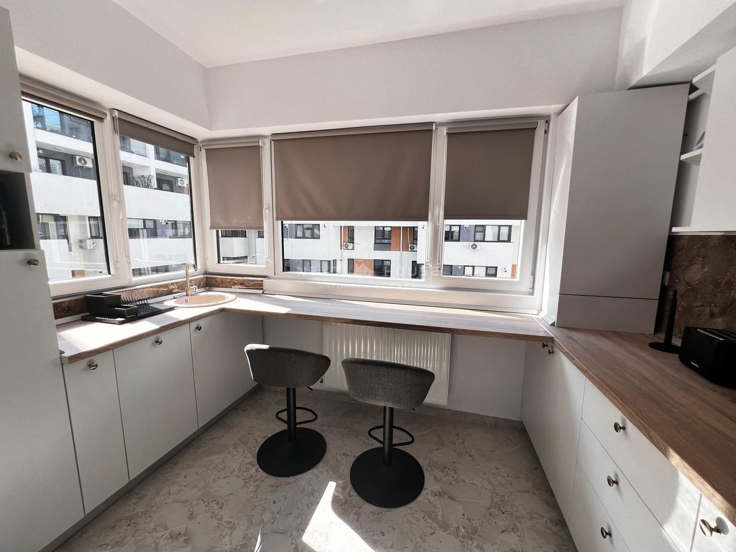 Studio Parc Carol ( Liberty Mall - Viilor ) - 2 Km de Unirii - Poză 3