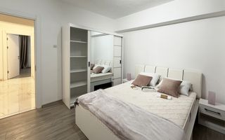 Închiriere Apartament 4 Camere Decomandate, Zona Iulius Mall - Poză 6